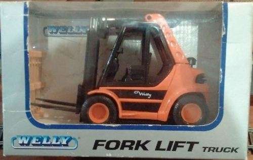 Welly Forklift - 1/50 Scale