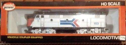 Amtrak Train - 2 Locomotives, 2 Coaches, Mixed Makes  - HO Scale