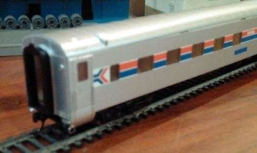 Amtrak Train - 2 Locomotives, 2 Coaches, Mixed Makes  - HO Scale