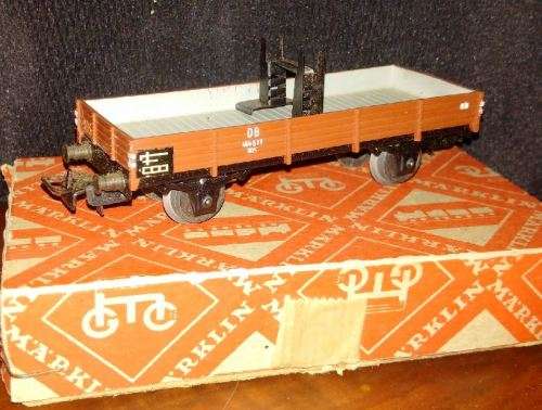 Märklin Vintage DB Railway Crane and Flat Wagon - HO scale