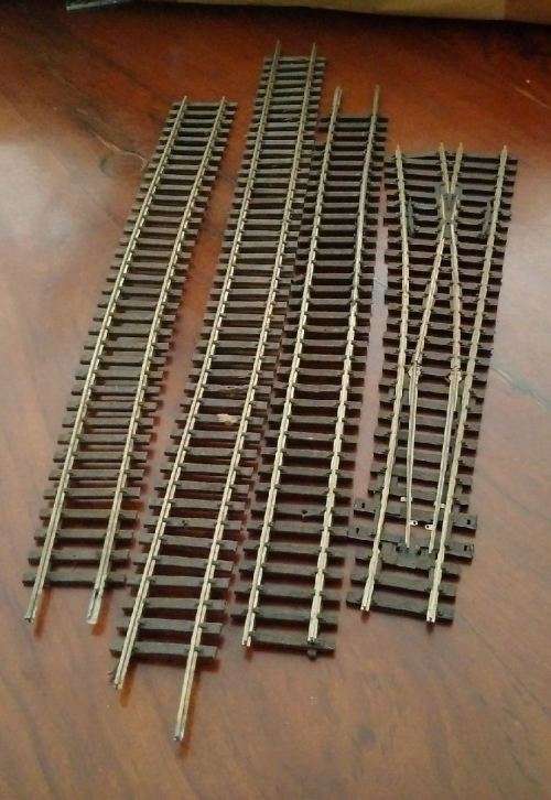 Lot of Assorted Rails - Scrap / Refurbishable  - HO scale