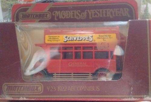 Matchbox A.E.C. Omnibus 1922 - Schweppes - Models of Yesteryear