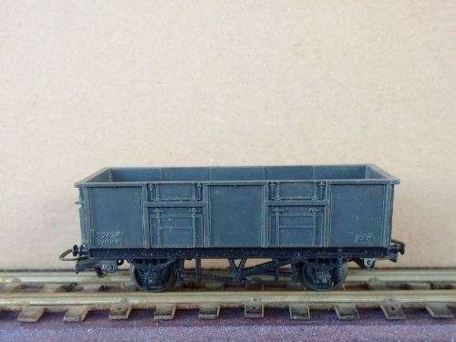 Jouef British Style Wagon - HO Scale