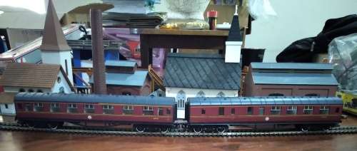 Hornby 2 x Early BR Coaches - OO Scale