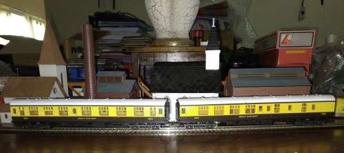 Lima - 2 GWR Coaches - OO Scale