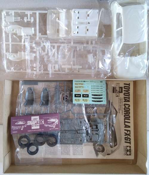 Tamiya Toyoya Corolla FX GT Model - Snap-Loc