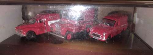 Oxford 3 Car Set - Royal Mail - 1/76 Scale