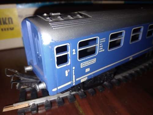 DB Dual 1 and 2 Class Coach - HO