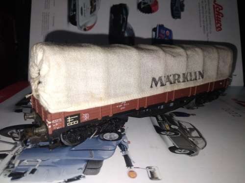 Märklin DB Long Bogie Flat with Canvas Cover- HO AC - Price Adjusted for BobShop Shipping