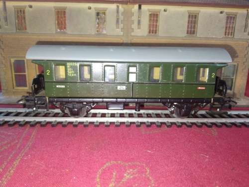 Märklin DB 2nd Class Coach - HO AC- Price Adjusted for BobShop Shipping