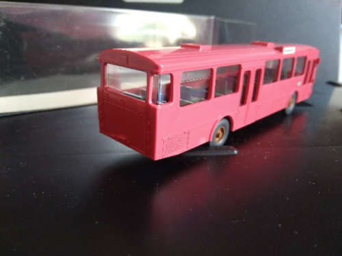 Wiking MB O305 VÖV Bus - Hauptbahnhof - 1/87 Scale