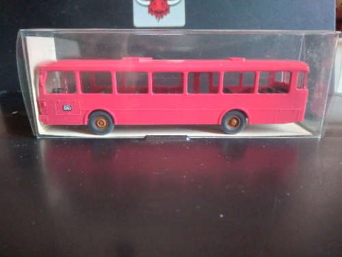 Wiking MB O305 VÖV Bus - Hauptbahnhof - 1/87 Scale