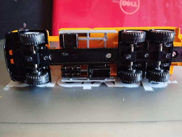 Siku Iveco Container Lorry - Container Services 3424