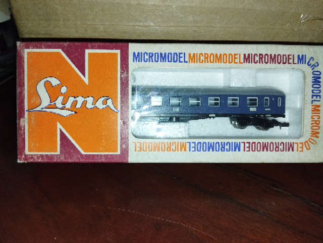 Lima DB 1st Class Compartment Coach - N