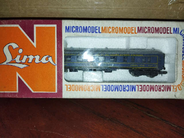 Lima CIWIL LITS Dining Coach - N