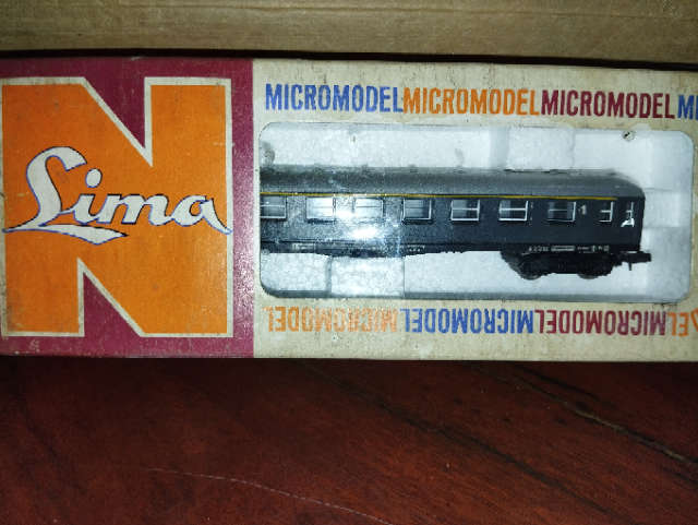 Lima FS 1st Class Compartment Coach - N