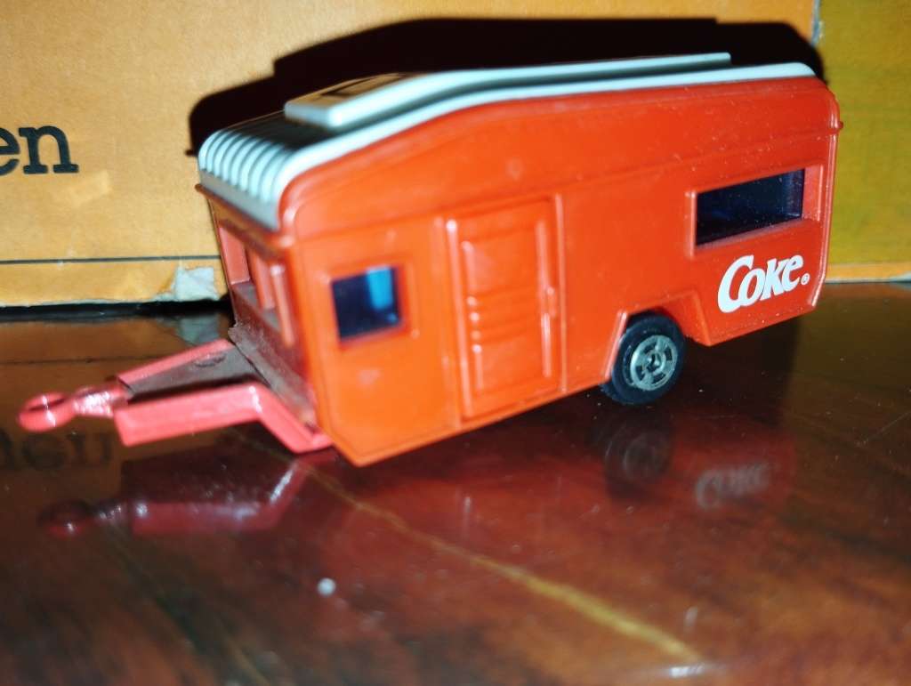 Coca Cola Caravan Diecast - Edocar