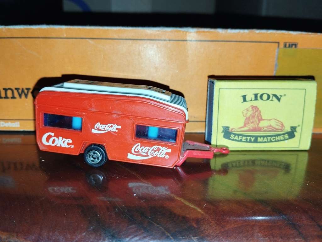 Coca Cola Caravan Diecast - Edocar