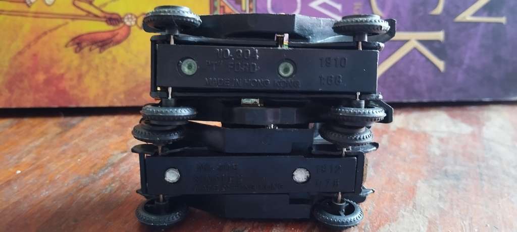 Set of 2 Hong Kong Oldtimers - Simplex & Model T Ford