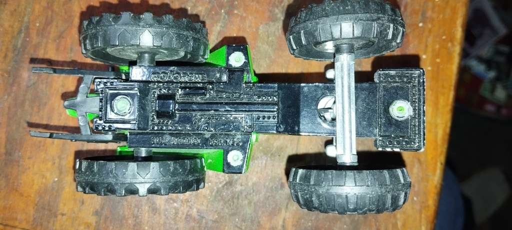 Majorette Tractor - 1/35 Scale