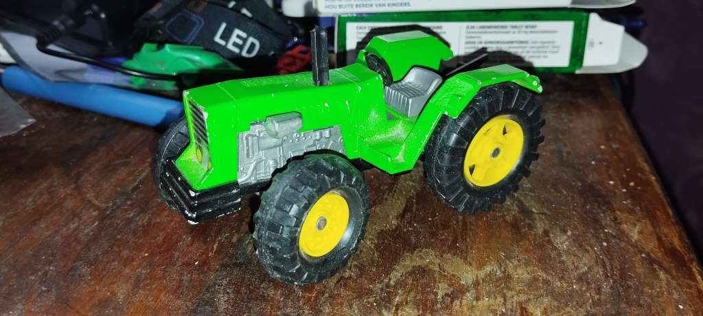 Majorette Tractor - 1/35 Scale