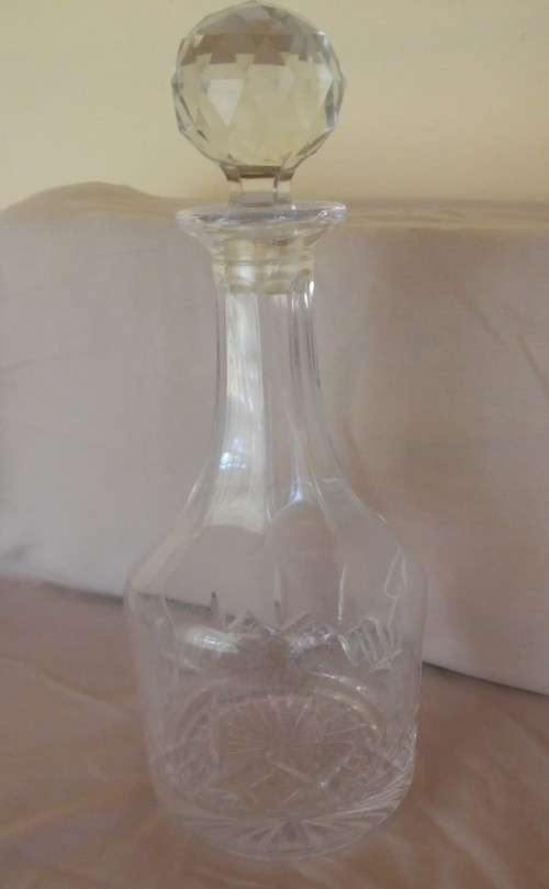 VINTAGE CRYSTAL DECANTER