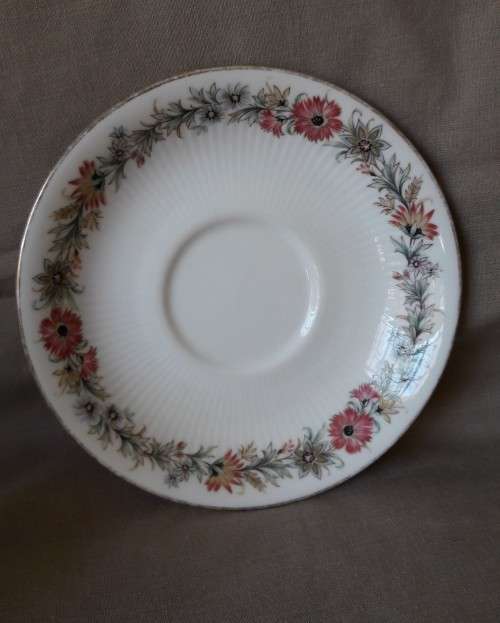 Paragon Belinda Trio (c)