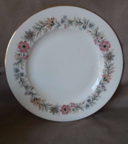 Paragon Belinda Trio (c)