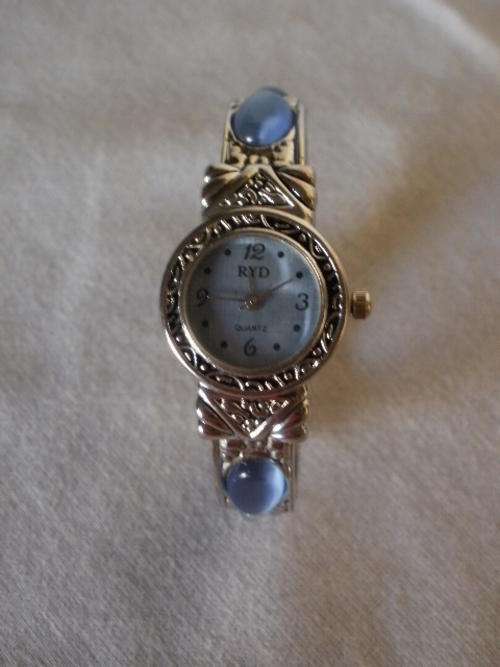 LADIES SMQ BANGLE WATCH