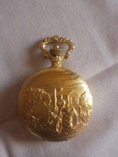 TRACTOR POCKET WATCH - QUARTZ