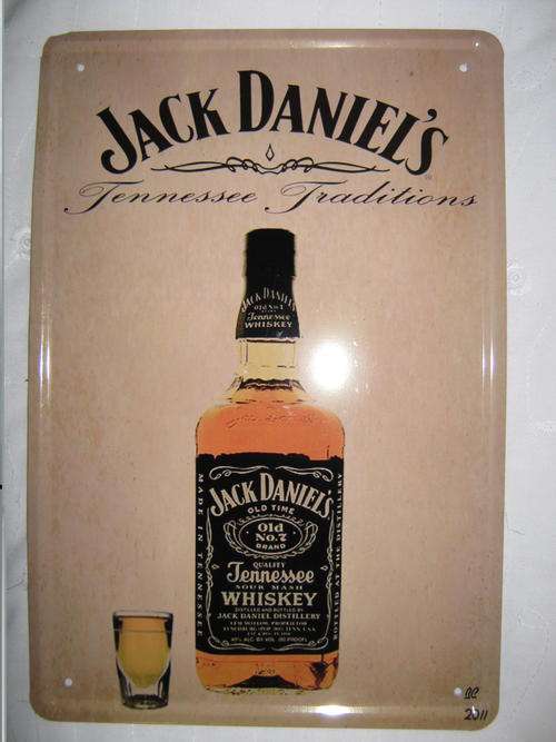 Stunning Jack Daniels tin sign for the bar/braai room