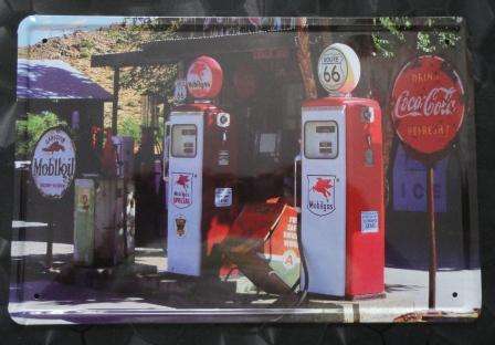 Mobilgas / Mobil Oil Petrol Pump Tin Sign- Cheap Shipping!