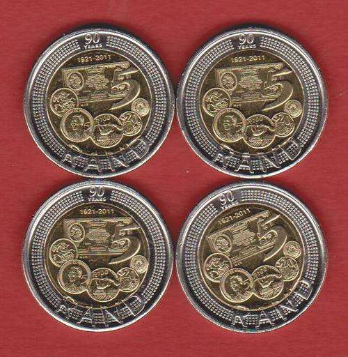 SARB R5 - Direct from sealed mint bag - UNC - featuring Nelson Mandela - bid per coin