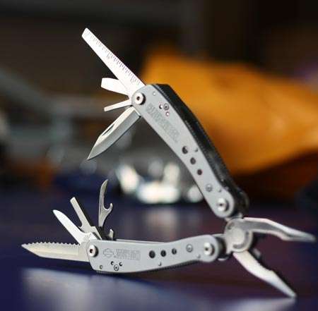 GANZO 22 FUNCTION MULTI-TOOL