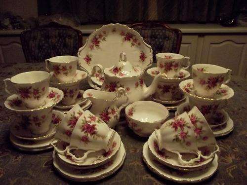 Royal Albert Romance Tea Set consisting of 41 pieces in immaculate condition.