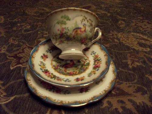 Royal Albert Chelsea Bird  1 X  Trio(cup +saucer+small cake plate) Very old and Rare.Made in England