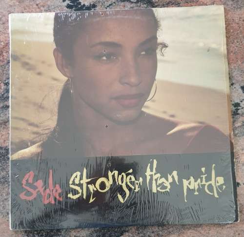 SADE Stronger Than Pride (Very Good+/Very Good+) Inner sleeve with lyrics