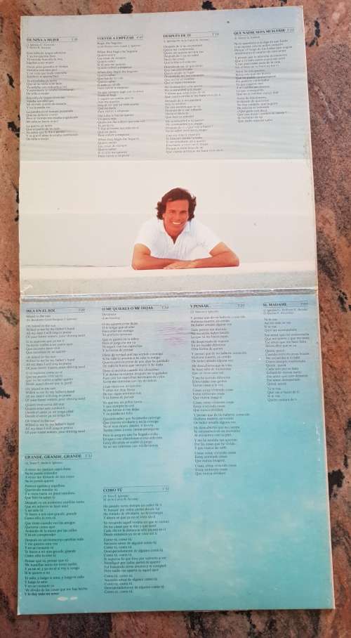 JULIO IGLESIAS De Nina A Mujier - Gatefold sleeve with lyrics (Excellent/Excellent)