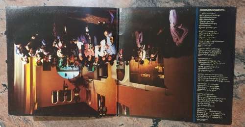 THE EAGLES Hotel Carlifornia - Gatefold (Very Good+/Very Good+) Asylum 6E-103-B USA Press 1976