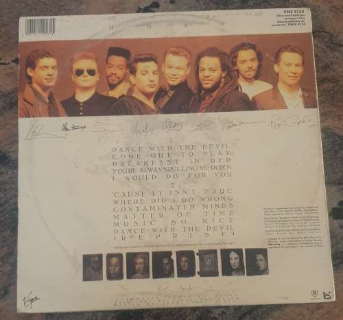 UB40 UB40 (Very Good+/Good+) Virgin VNC 5124 South African Pressing 1988