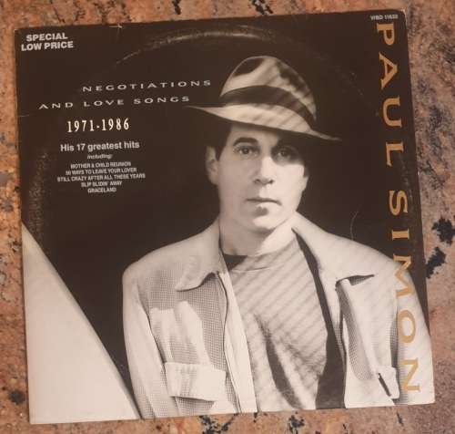 PAUL SIMON 17 Greatest Hits - Double LP - Love and Negotiations (VG+/VG) WBD 11632 SA 1988 - Lyrics