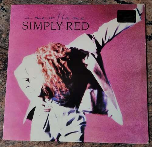 SIMPLY RED A New Flame (Very Good+/Very Good) WEA WIC 5109 SA Pressing 1989