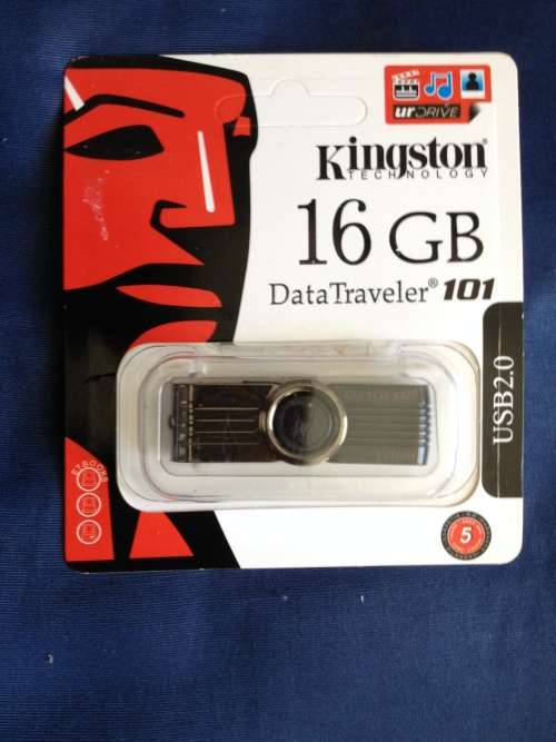 Kingstone 16GB Flash Drive