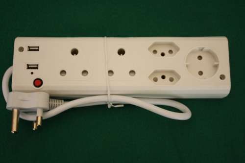 5 Way Multi Plug with 2 USB - Charge phone,tablet etc - 1st time on Auction