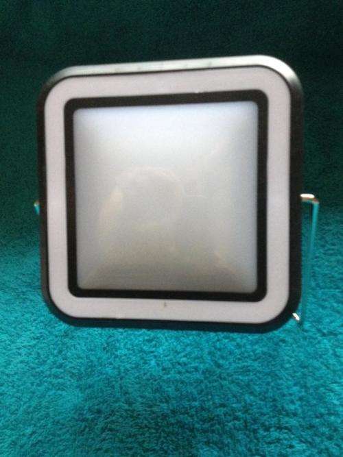 Bright solar led light - Bargain Bid now!!!