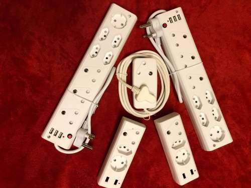 NEW 5 X MULTIPLUG  COMBO  - Value - Bid now!