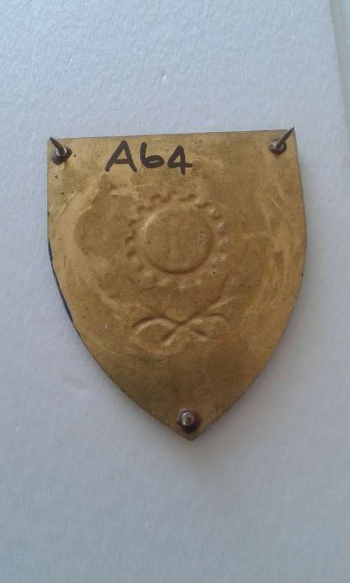 BID NOW!!! 1 -MAINTENANCE UNIT SHOULDER FLASH