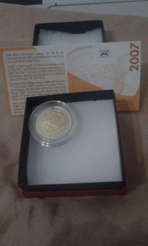 2007 OOM PAUL BI-METAL R5 COIN WITH CERTIFICATE (IN GIFT BOX)  ---BID IS PER COIN