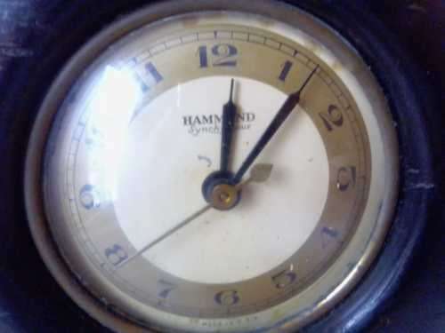 MANTEL CLOCKS (X2 WORKING) HAMMOND MANTEL SYNCHRONOUS ELECTRIC & PINK VINTAGE CLOCK