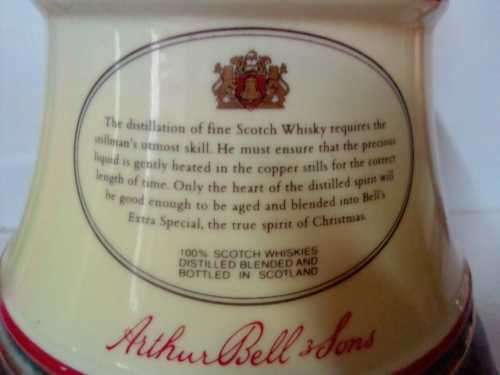 BELL`S DECANTER(collectors piece) - CHRISTMAS SELECTION